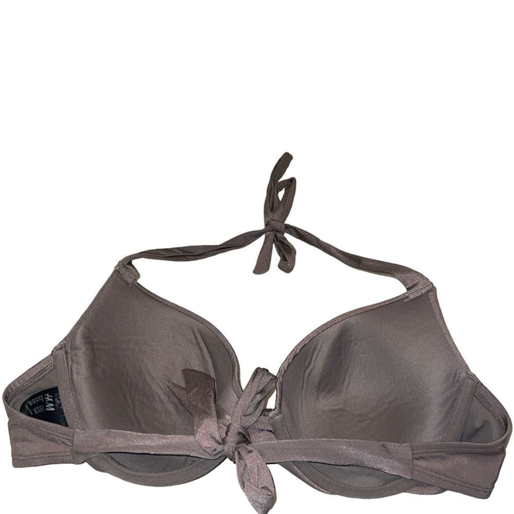 ✨H&M Twisted Halter Bikini Top✨ - Picture 5 of 6